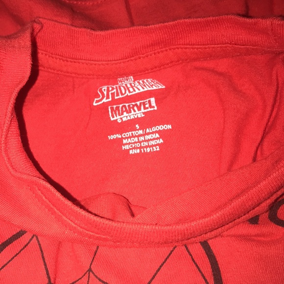 Marvel Spider-Man size 5 tee 💕 - Picture 3 of 3